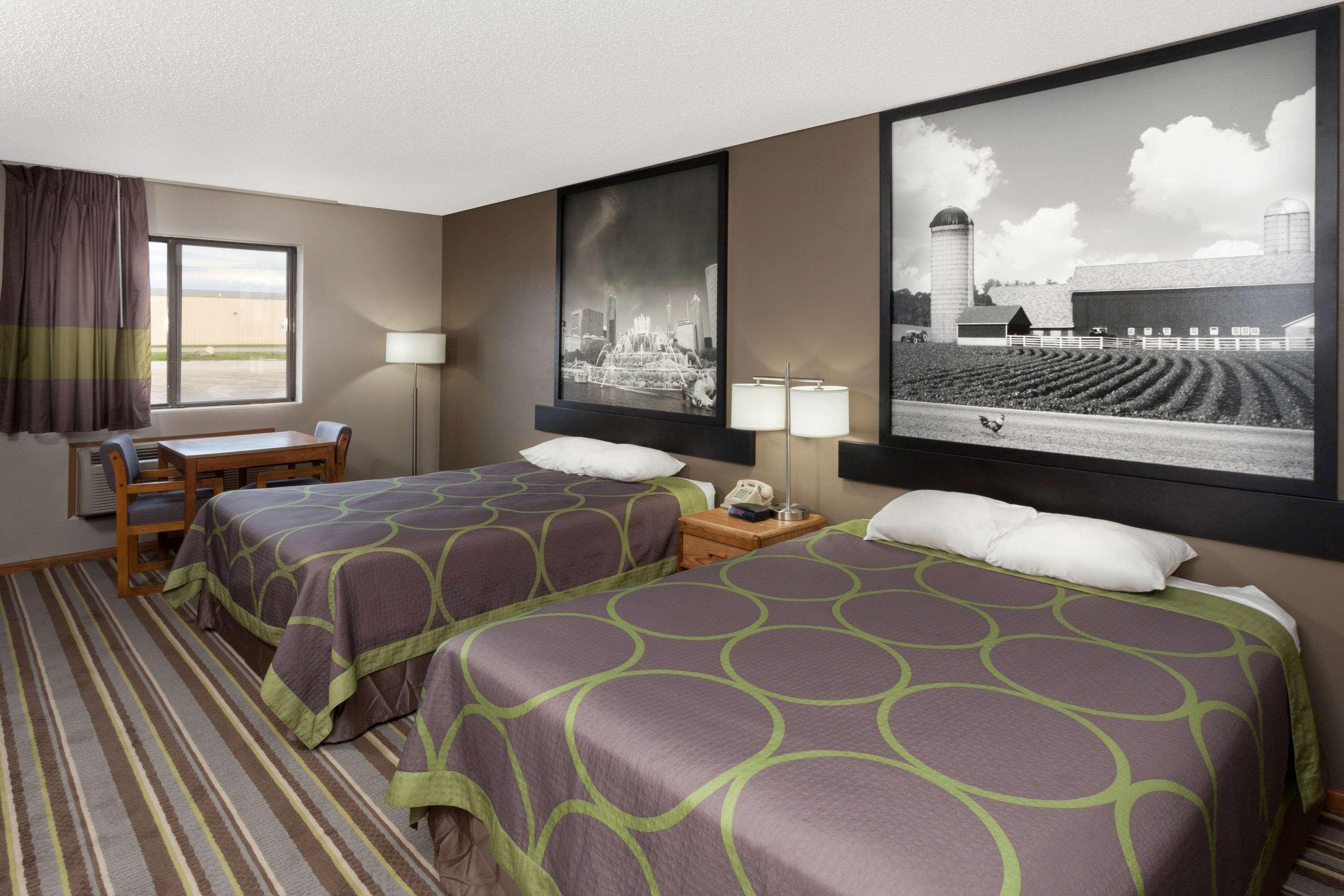 Hotel Super 8 By Wyndham Gilman Zewnętrze zdjęcie